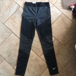 Nike leggings